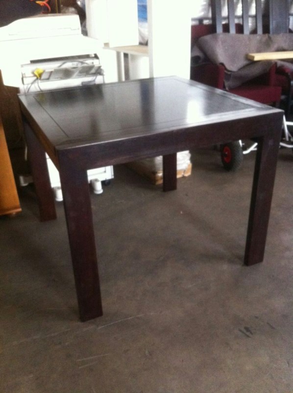 4 seats timber extention table