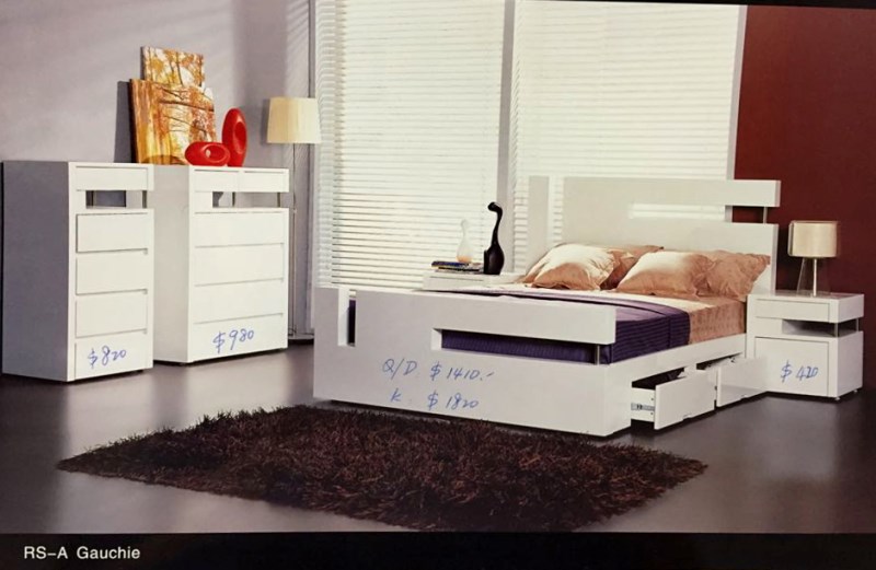 RS-A Gauchie King Bed