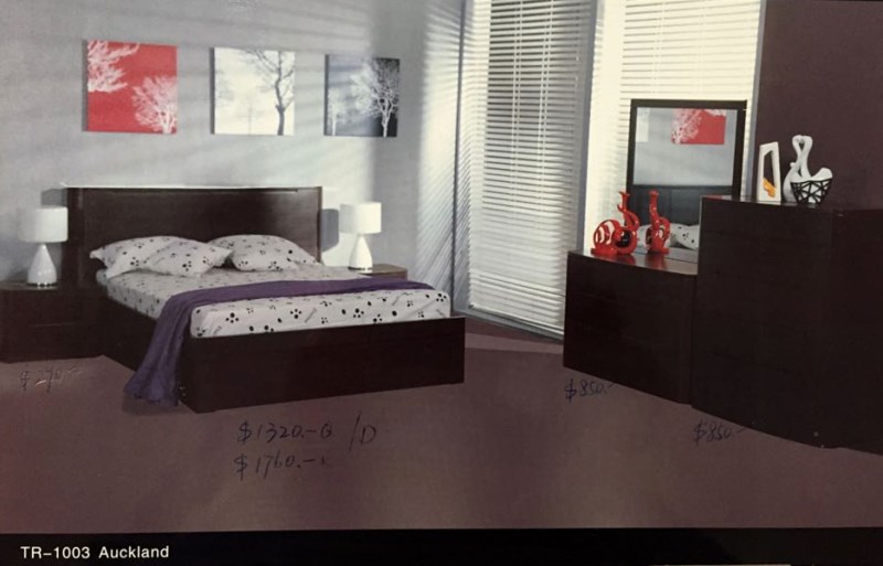 TR-1003 Auckland 4 pics Bed Suite